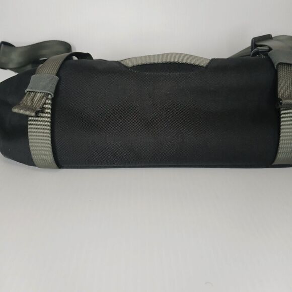 Patagonia Half Mass Mini Messenger Bag Black Adjustable Straps Reflective - Picture 5 of 14